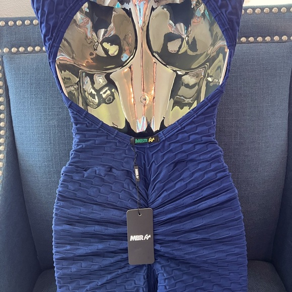 MBR Romper - Picture 4 of 4